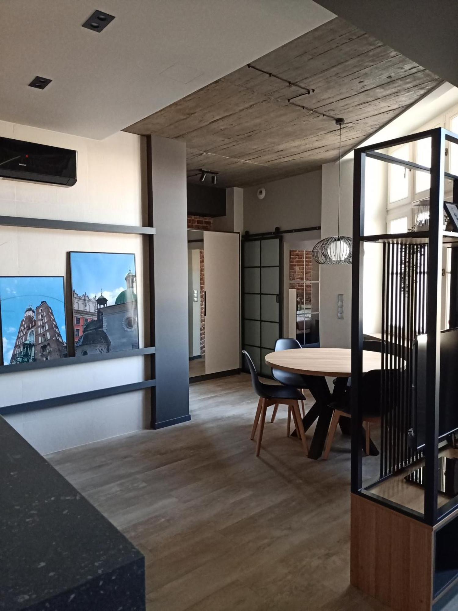 Apartments In The Heart Of The City คราคูฟ ภายนอก รูปภาพ